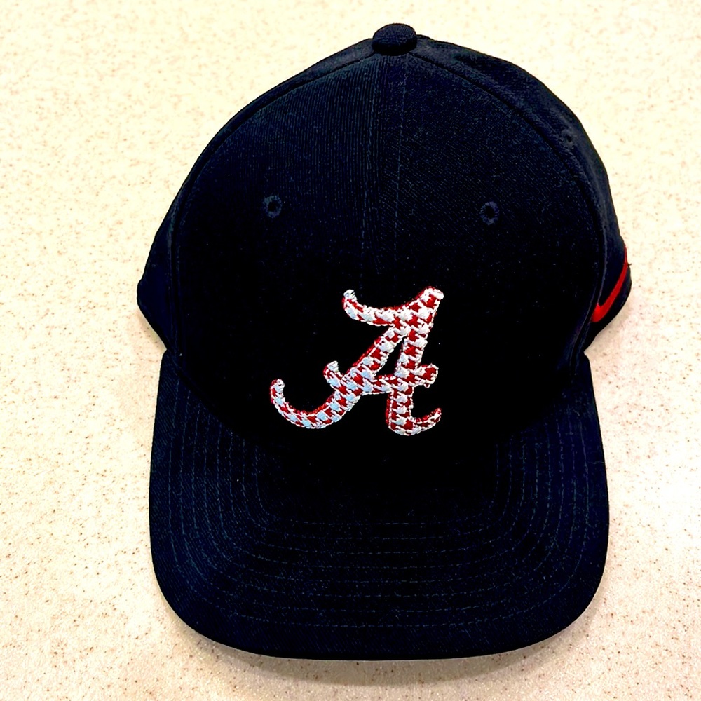 Alabama Crimson Tide Nike DriFit FlexFit Cap